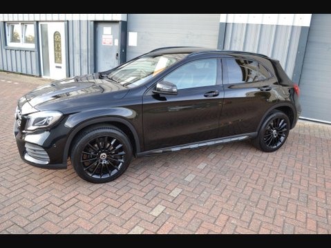 Mercedes-Benz GLA 1.6 GLA200 AMG Line Edition SUV 5dr Petrol 7G-DCT Euro 6 (s/s) (156 ps) 11