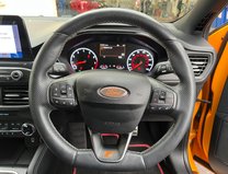 Ford Focus 2.3T EcoBoost ST Hatchback 5dr Petrol Manual Euro 6 (s/s) (280 ps) 19