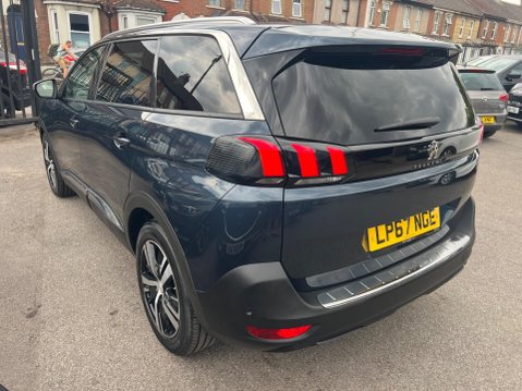 Peugeot 5008 1.2 PureTech Allure EAT Euro 6 (s/s) 5dr 4