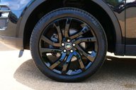 Land Rover Discovery Sport 2.0 Discovery Sport Black HSE TD4 Auto 4WD 5dr 9
