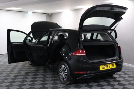 Volkswagen Golf S TDI 21