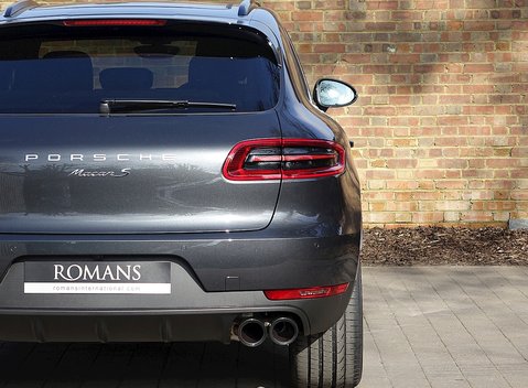 Porsche Macan S Diesel 12