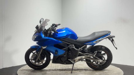 Kawasaki Er ER6 2010 ONLY 16K MOT SERVICED COMMUTER A2 BIKE 650CC TWIN 4