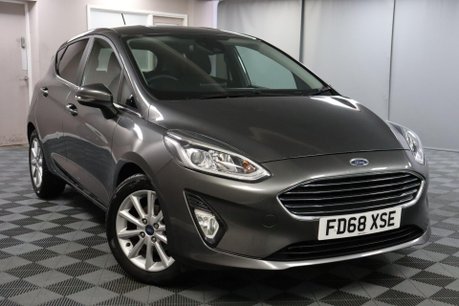 Ford Fiesta TITANIUM 19
