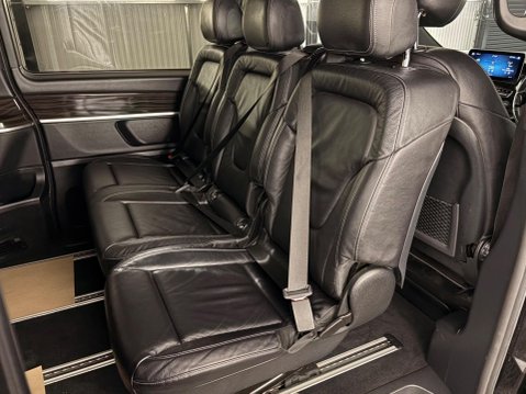 Mercedes-Benz Eqv EQV 300e 90kWh Sport Auto 5dr 9