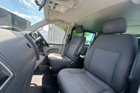 Volkswagen Transporter 2.0 BiTDI T32 Highline Kombi 4dr Diesel DSG 4MOTION L1 H1 (226 g/km, 178 bh 25