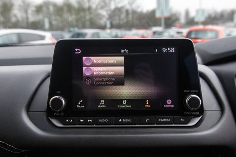 Nissan Qashqai DIG-T ACENTA PREMIUM MHEV 28