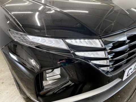 Hyundai TUCSON 1.6 h T-GDi SE Connect SUV 5dr Petrol Hybrid Auto Euro 6 (s/s) (230 ps) All 9