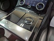 Land Rover Range Rover Velar 3.0 Range Rover Velar R-Dynamic HSE D300 Auto 4WD 5dr 68