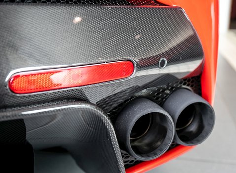 Ferrari LaFerrari 30