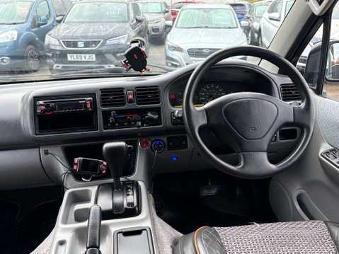 Mazda B 2.5 DIESEL AUTO 40