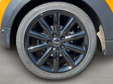 Mini Convertible 1.5 Cooper 2dr [Chili/Media Pack XL] 19