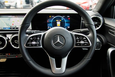 Mercedes-Benz A Class A 200 SPORT EXECUTIVE 21