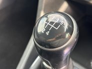 Volkswagen Caddy C20 Tdi Black Edition 35