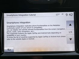 Renault Clio 0.9 Clio Iconic TCe 5dr 31