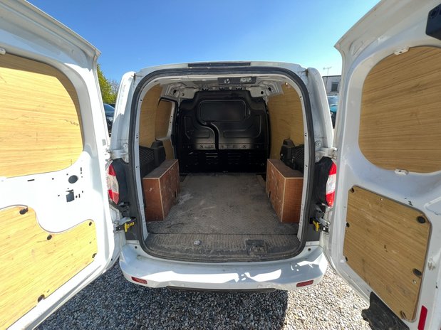 Ford Transit Courier SWB L1H1 (SOLD) Low Roof Sport Air Con Alloys Sensors EURO 6 NO VAT 10