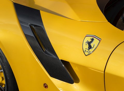 Ferrari F12 TDF 27