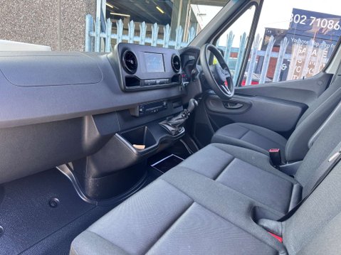 Mercedes-Benz Sprinter 2.0 315 CDI Progressive Panel Van 5dr Diesel Manual FWD L2 H2 Euro 6 (s/s) 32