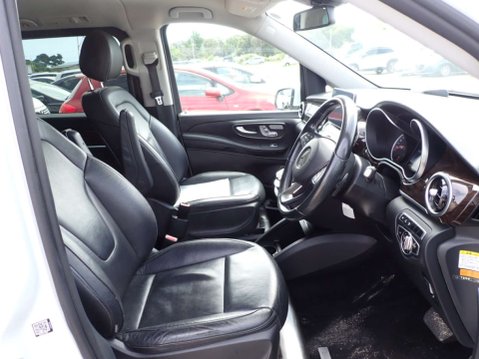 Mercedes-Benz V Class 2.2 V220d BlueTEC MPV 5dr Diesel G-Tronic+ Euro 6 (s/s) 7 Seat (163 ps) 2