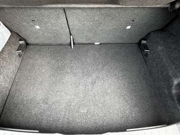 Nissan Juke 1.6 Juke Premiere Edition HEV CVT 5dr 79