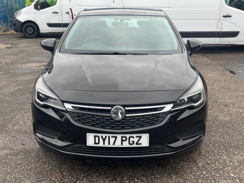 Vauxhall Astra 1.0i Turbo ecoFLEX Tech Line Hatchback 5dr Petrol Manual Euro 6 (s/s) (105 2