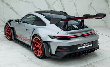 Porsche 911 GT3 RS (992) 9