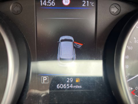 Nissan Qashqai 1.3 DIG-T TEKNA DCT AUTOMATIC 29