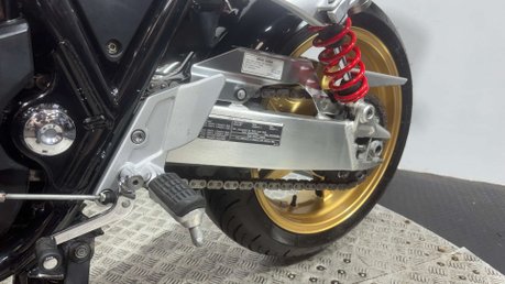 Honda CB 2008 26K OUTSTANDING CONDITION NEW MOT MUSCLE BIKE 1300CC 19