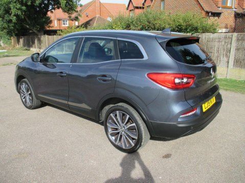 Renault Kadjar 1.3 TCe Iconic Euro 6 (s/s) 5dr 8