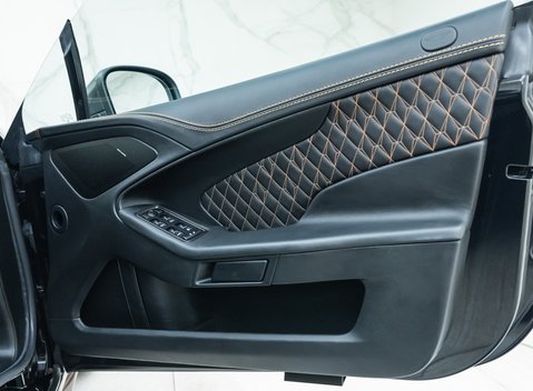 Aston Martin Vanquish S Ultimate 23