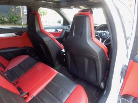 Mercedes-Benz C Class 6.3 C63 V8 AMG Edition (457bhp) 11