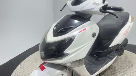 Lexmoto FMX 2016 SPARES OR REPAIR 125CC PROJECT BIKE SCOOTER 25