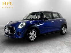 Mini Hatch 1.5 Cooper Classic Hatchback 5dr Petrol Steptronic Euro 6 (s/s) (136 ps) Ai