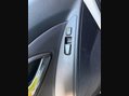 Hyundai ix35 2.0 CRDi Premium Auto 4WD Euro 5 5dr 17
