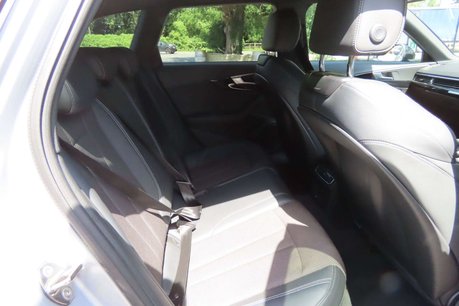 Audi A4 2.0 TDI S line S Tronic quattro Euro 6 (s/s) 5dr 11