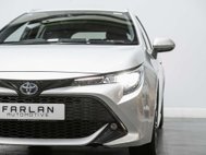 Toyota Corolla 1.8 VVT-h Design Touring Sports 5dr Petrol Hybrid CVT Euro 6 (s/s) (122 ps) 15