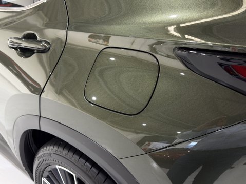Lexus NX 450H PLUS TAKUMI 102