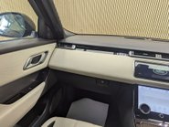 Land Rover Range Rover Velar 3.0 Range Rover Velar R-Dynamic HSE D300 Auto 4WD 5dr 53