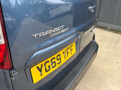 Ford Transit Connect 1.5 Transit Connect 200 Limited TDCi 34