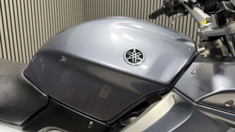 Yamaha FJR1300 2004 ONLY 36K SPARES OR REPAIR SPORTS TOURER PROJECT BIKE 19