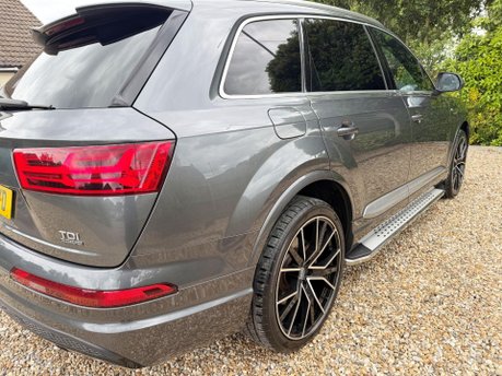 Audi Q7 3.0 TDI V6 S line Tiptronic quattro Euro 6 (s/s) 5dr 8