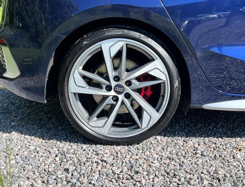 Audi S3 2.0 S3 Sportback TFSI Quattro Semi-Auto 4WD 5dr 14