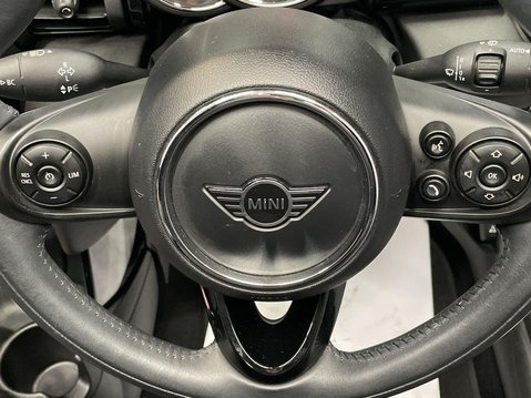 Mini Convertible 1.5 Cooper Classic Convertible 2dr Petrol Manual Euro 6 (s/s) (136 ps) PDC- 22
