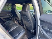 Jaguar E-Pace 2.0 P200 R-Dynamic SE Auto AWD Euro 6 (s/s) 5dr 40