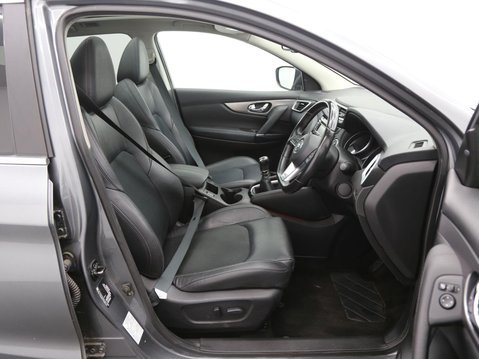 Nissan Qashqai 1.5 dCi Tekna Euro 6 (s/s) 5dr 20
