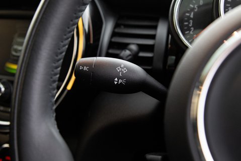 Mini Hatch COOPER SEVEN 18