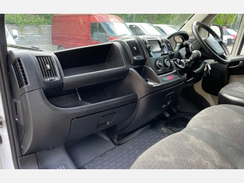 Citroen Relay 2.2 HDi 30 Enterprise L1 Euro 5 5dr 34
