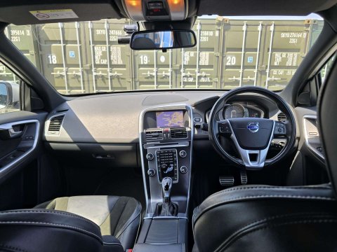 2017 Volvo XC60 thumbnail 7