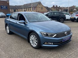 Volkswagen Passat 2.0 Passat SE Business TDI BlueMotion Technology 4dr 4