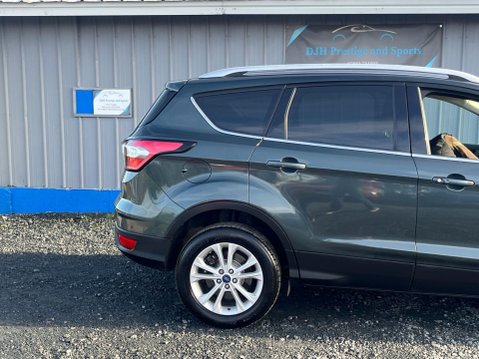 Ford Kuga 1.5 TDCi Titanium Euro 6 (s/s) 5dr 23